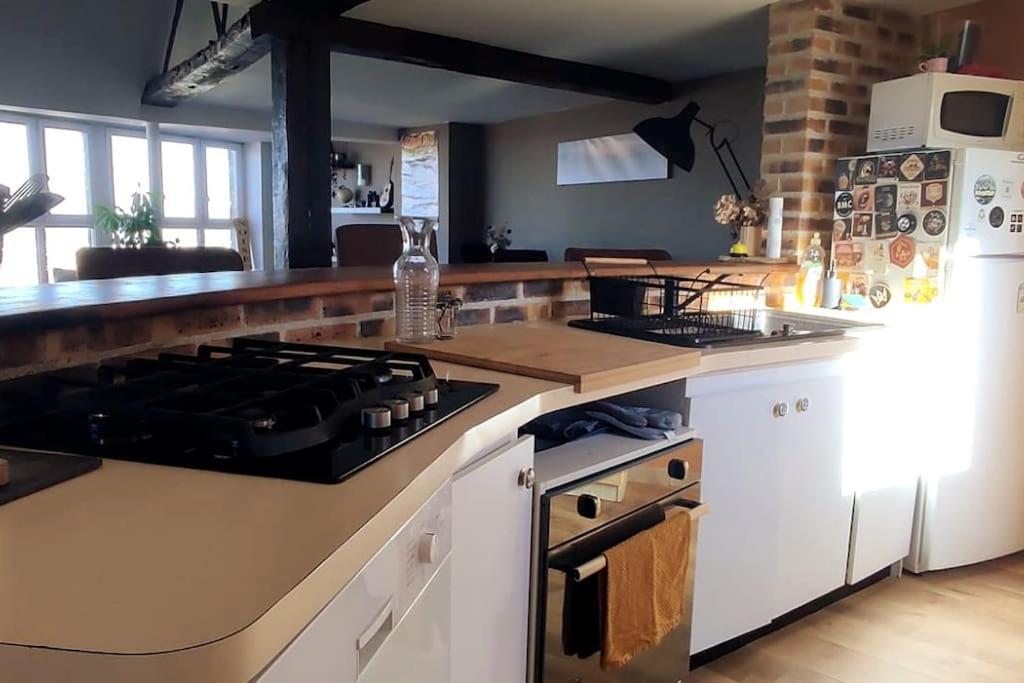 Duplex Atypique Dans La Cite Medievale Laon Ngoại thất bức ảnh