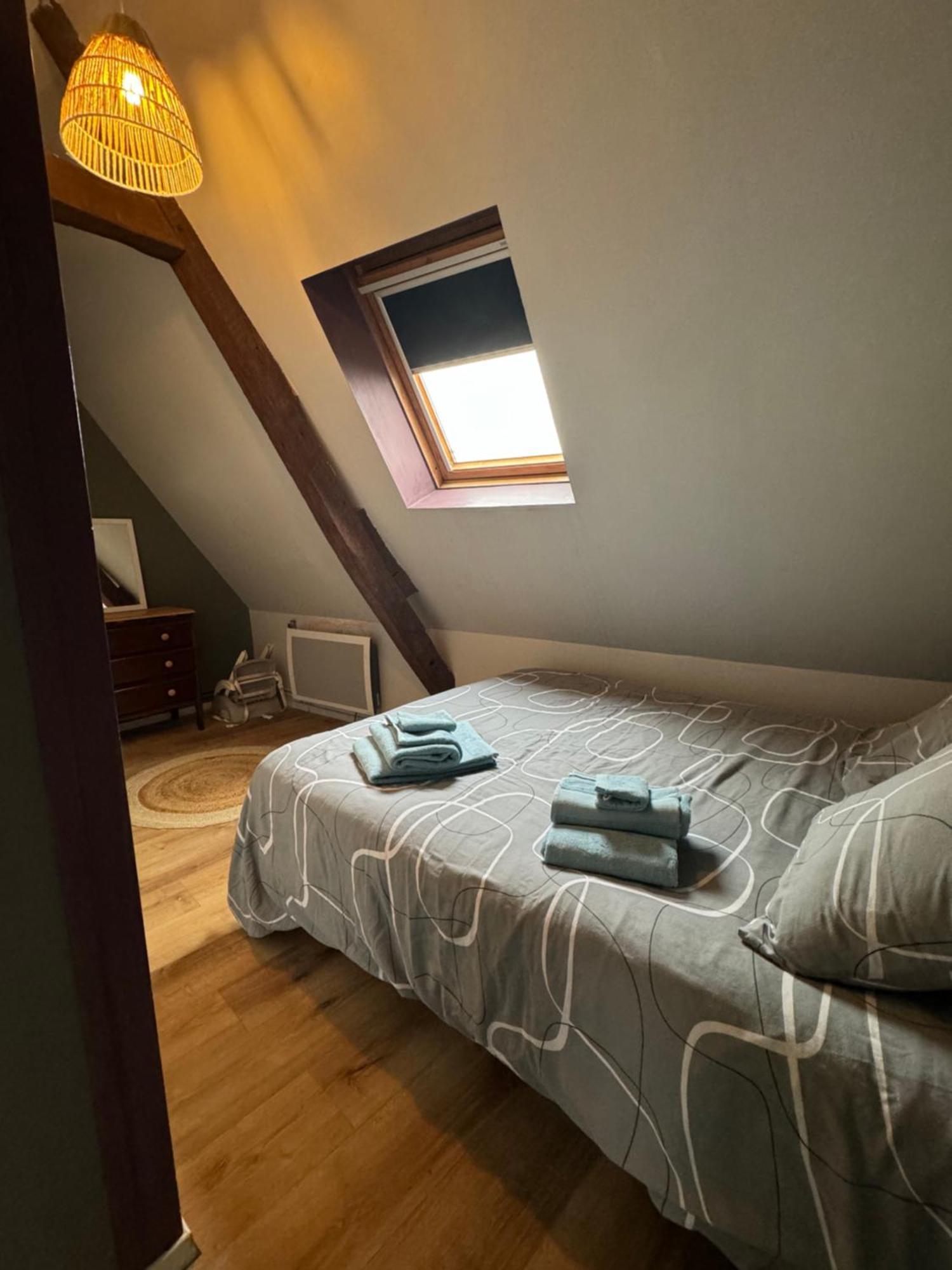 Duplex Atypique Dans La Cite Medievale Laon Ngoại thất bức ảnh